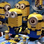 Minions Lab Building Set – 876pcs Puzzle Block Model Kit