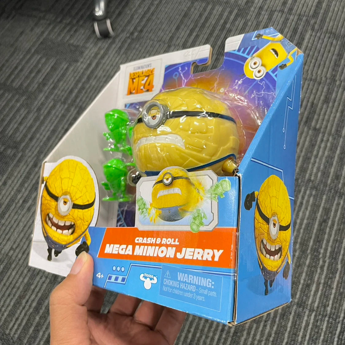 Minions Despicable Me 4 Crash Roll Mega Jerry Action Figure - Image 7